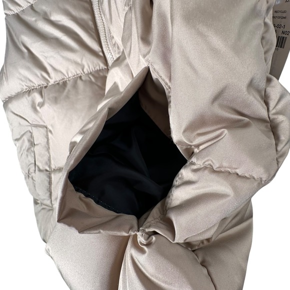 Old Navy Kids Puffer Vest Tan Zip Front Pockets Size Small 6 7 NWT - Picture 6 of 6